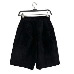 Vintage 80s JULIAN K Women’s Suede Leather Shorts Size 6 High Rise